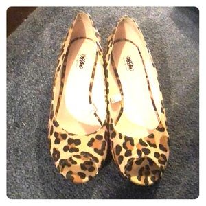 Cheetah Open Toed Flats